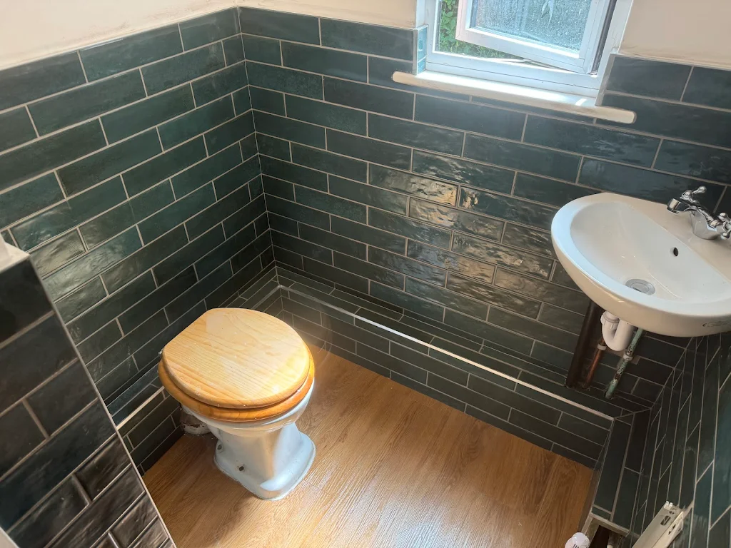 Bathroom tiling