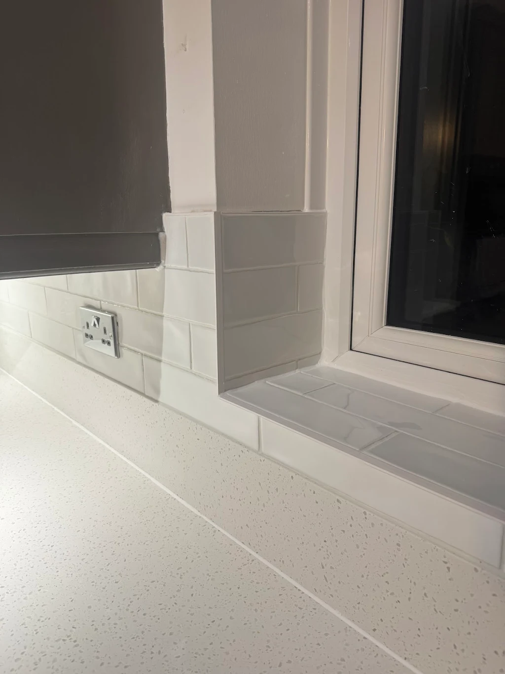 Splashback tiling