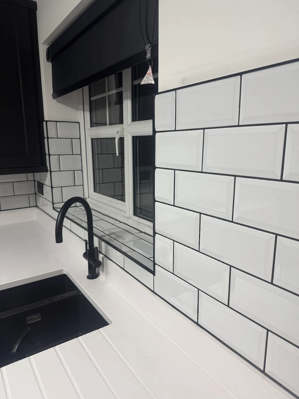 Splashback tiling